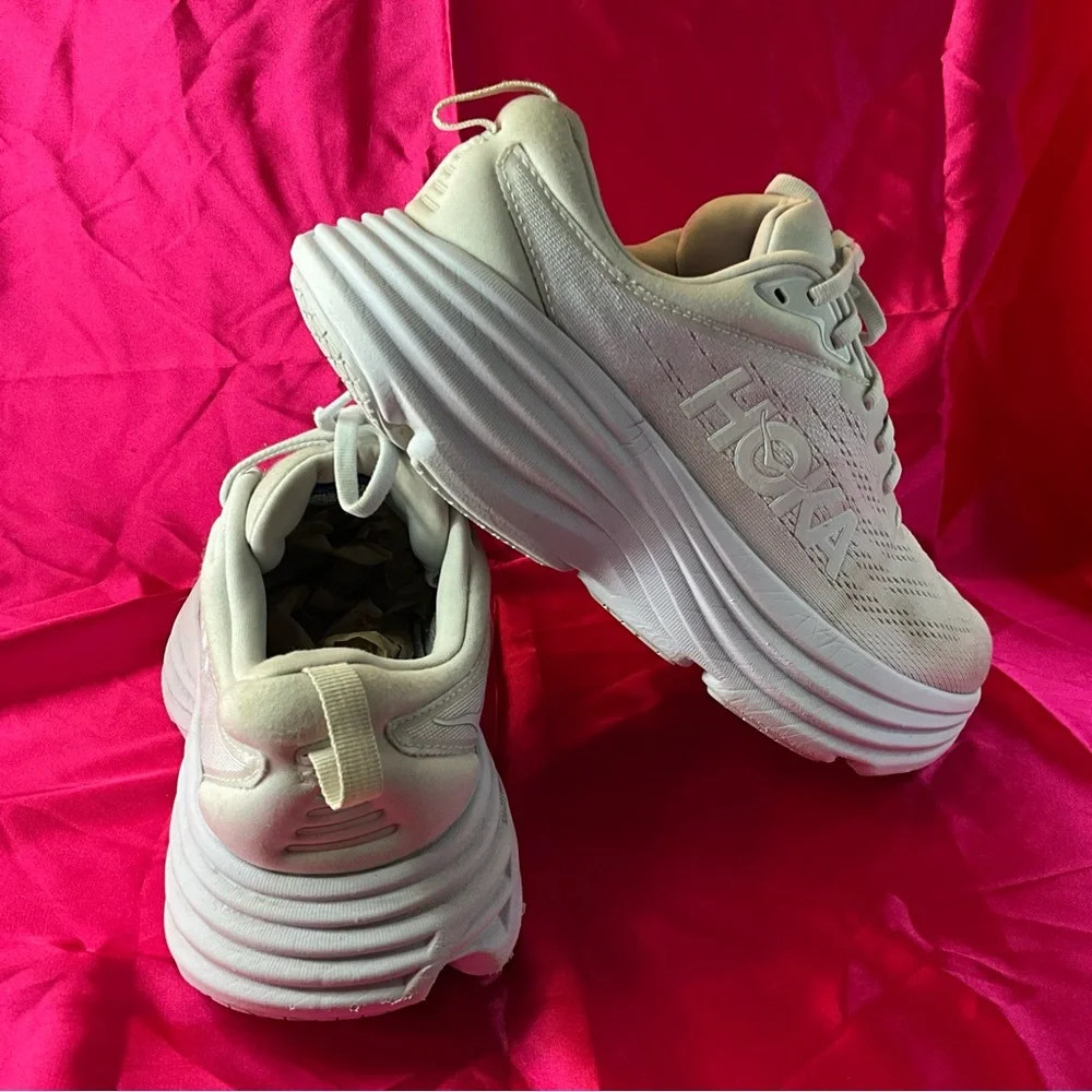 Hoka one no Bondi Women's Cream Athletic Shoes 9D - Picture 9 of 11